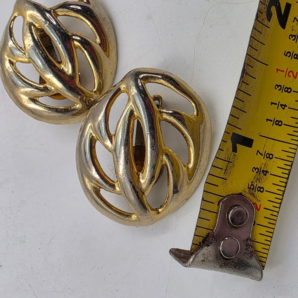 Vintage Gold Tone Abstract Openwork Oval Clip On Earrings Statement Jewelry